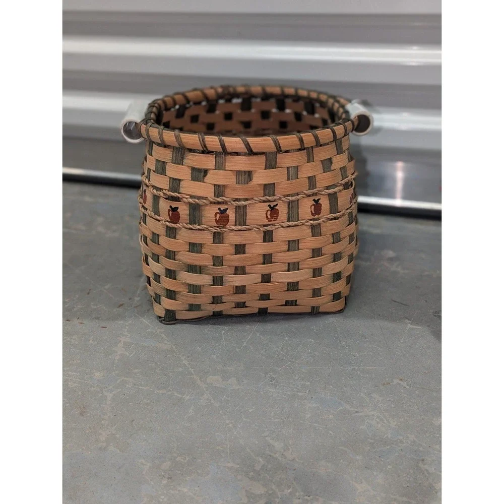 Handwoven Apple Wicker Basket‎ Farmhouse Ceramic Handles Decor 8